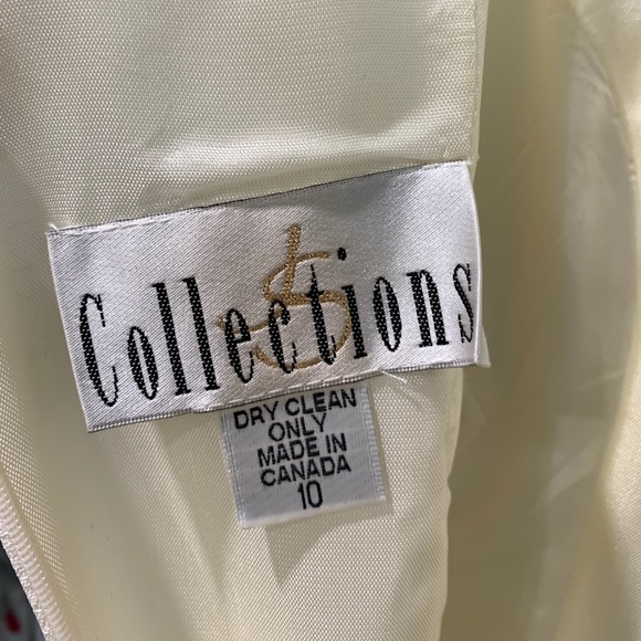 Lovely Ivory Dress - Picture 6 of 6